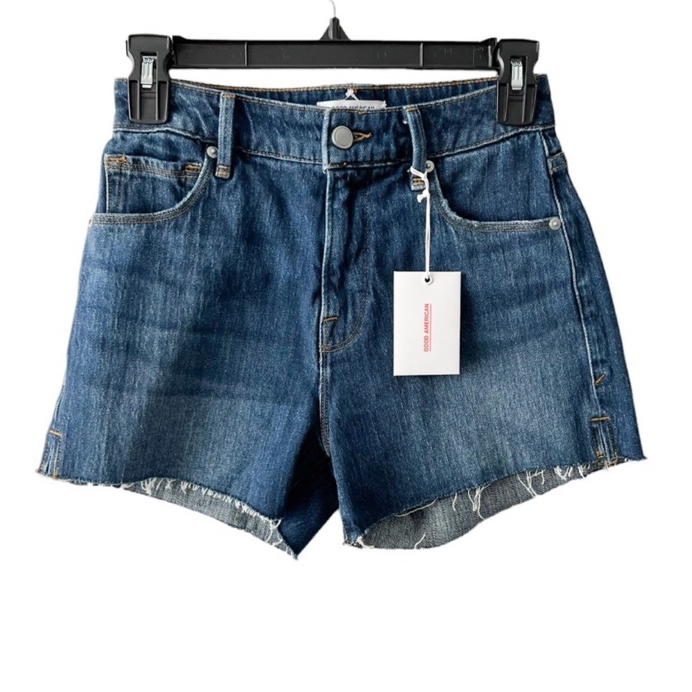 GOOD AMERICAN High Waist Distressed Denim Shorts! Size 24